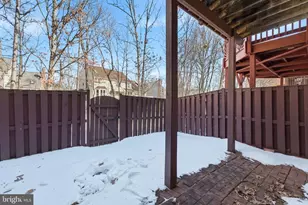 2118 Capstone Cir, Herndon, VA 20170 - Photo 63