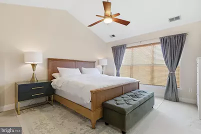 2118 Capstone Circle, Herndon, VA 20170 - Photo 39