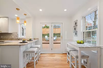 5915 Edgehill Drive, Alexandria, VA 22303 - Photo 9