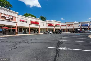 12851 Fair Briar Ln, Fairfax, VA 22033 - Photo 37