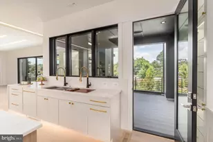 104 Mashie Ct SE, Vienna, VA 22180 - Photo 11