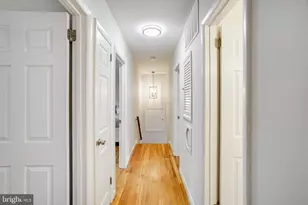 3300 Prince William Dr, Fairfax, VA 22031 - Photo 25