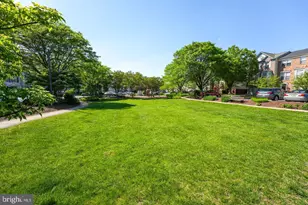 1191 Cypress Tree Pl, Herndon, VA 20170 - Photo 21