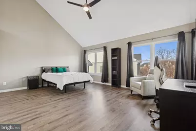 2558 James Monroe Circle, Herndon, VA 20171 - Photo 15