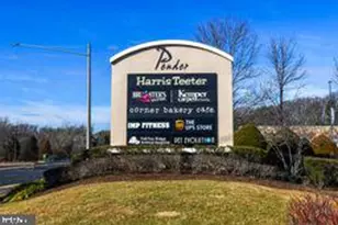 3891 Mohr Oak Ct, Fairfax, VA 22033 - Photo 53