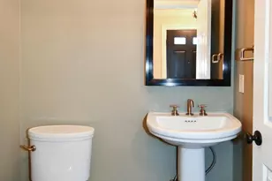 3891 Mohr Oak Ct, Fairfax, VA 22033 - Photo 11