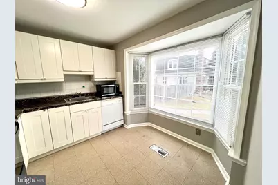 3039 Talking Rock Drive, Fairfax, VA 22031 - Photo 3