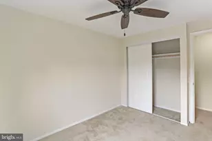 9938 Wood Wren Ct, Fairfax, VA 22032 - Photo 15