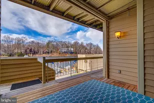 11262 Harbor Ct, Reston, VA 20191 - Photo 13