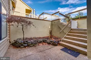 11262 Harbor Ct, Reston, VA 20191 - Photo 29