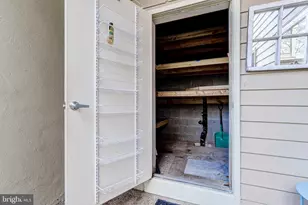 11262 Harbor Ct, Reston, VA 20191 - Photo 27