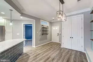 11262 Harbor Ct, Reston, VA 20191 - Photo 3