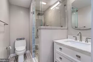 11262 Harbor Ct, Reston, VA 20191 - Photo 29