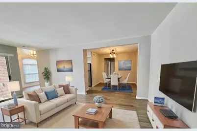 3322 Woodburn Village Drive #13, Annandale, VA 22003 - Photo 3