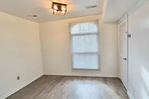 3322 Woodburn Village Dr, Annandale, VA 22003 - Photo 7