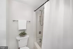 8380 Greensboro Dr, McLean, VA 22102 - Photo 15