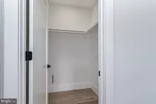 6818 Barrett Rd, Falls Church, VA 22042 - Photo 45