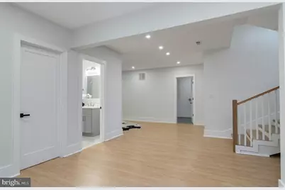 6818 Barrett Road, Falls Church, VA 22042 - Photo 63