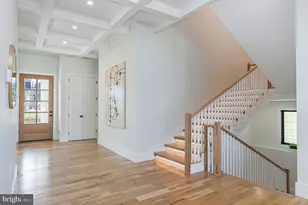 6818 Barrett Rd, Falls Church, VA 22042 - Photo 5