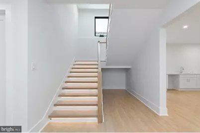 6818 Barrett Road, Falls Church, VA 22042 - Photo 53