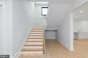 6818 Barrett Rd, Falls Church, VA 22042 - Photo 53