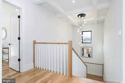 6818 Barrett Road, Falls Church, VA 22042 - Photo 27