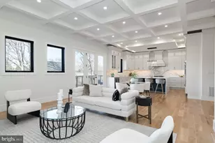 6818 Barrett Rd, Falls Church, VA 22042 - Photo 15