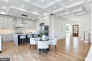 6818 Barrett Rd, Falls Church, VA 22042 - Photo 17