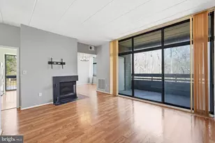 11566 Rolling Green Ct, Reston, VA 20191 - Photo 3