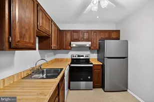 2532 Glengyle Dr, Vienna, VA 22181 - Photo 13