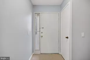 2532 Glengyle Dr, Vienna, VA 22181 - Photo 5