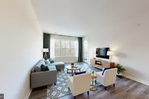 3925 Fair Ridge Dr, Fairfax, VA 22033 - Photo 3