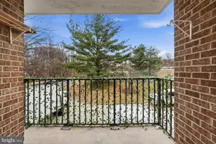 2311 Pimmit Dr, Falls Church, VA 22043 - Photo 21