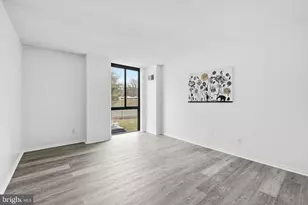 2311 Pimmit Dr, Falls Church, VA 22043 - Photo 17