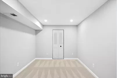 8300 White Star Court, Springfield, VA 22153 - Photo 29