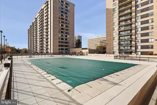 3713 S George Mason Dr, Falls Church, VA 22041 - Photo 37