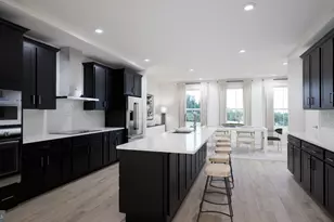 13742 Aviation Pl, Herndon, VA 20171 - Photo 3