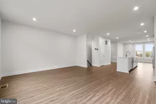 13904 Aviation Pl, Herndon, VA 20171 - Photo 19