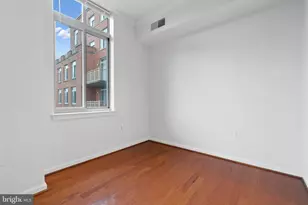 4480 Market Commons Dr, Fairfax, VA 22033 - Photo 15