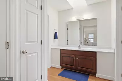 956 Walker Road, Great Falls, VA 22066 - Photo 31