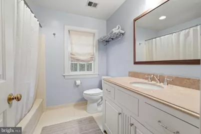 956 Walker Road, Great Falls, VA 22066 - Photo 37