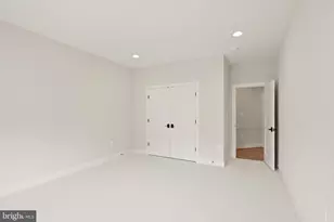 410 Dove Cir SW, Vienna, VA 22180 - Photo 61