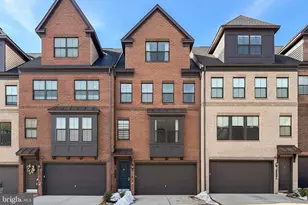 3847 Rainier Dr, Fairfax, VA 22033 - Photo 1