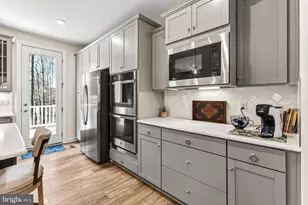 3847 Rainier Dr, Fairfax, VA 22033 - Photo 19