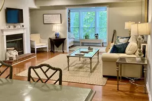 10087 Oakton Terrace Rd, Oakton, VA 22124 - Photo 1