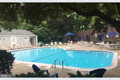 10087 Oakton Terrace Road, Oakton, VA 22124 - Photo 13