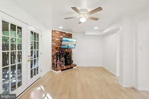 6246 Hillside Rd, Springfield, VA 22152 - Photo 9