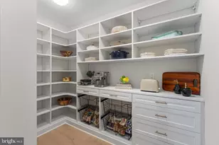 7047 Liberty Ln, McLean, VA 22101 - Photo 31