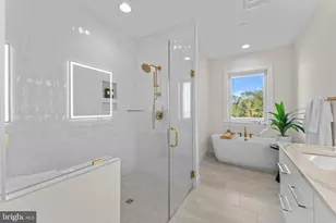 7047 Liberty Ln, McLean, VA 22101 - Photo 45