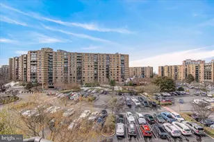 8380 Greensboro Dr, McLean, VA 22102 - Photo 27